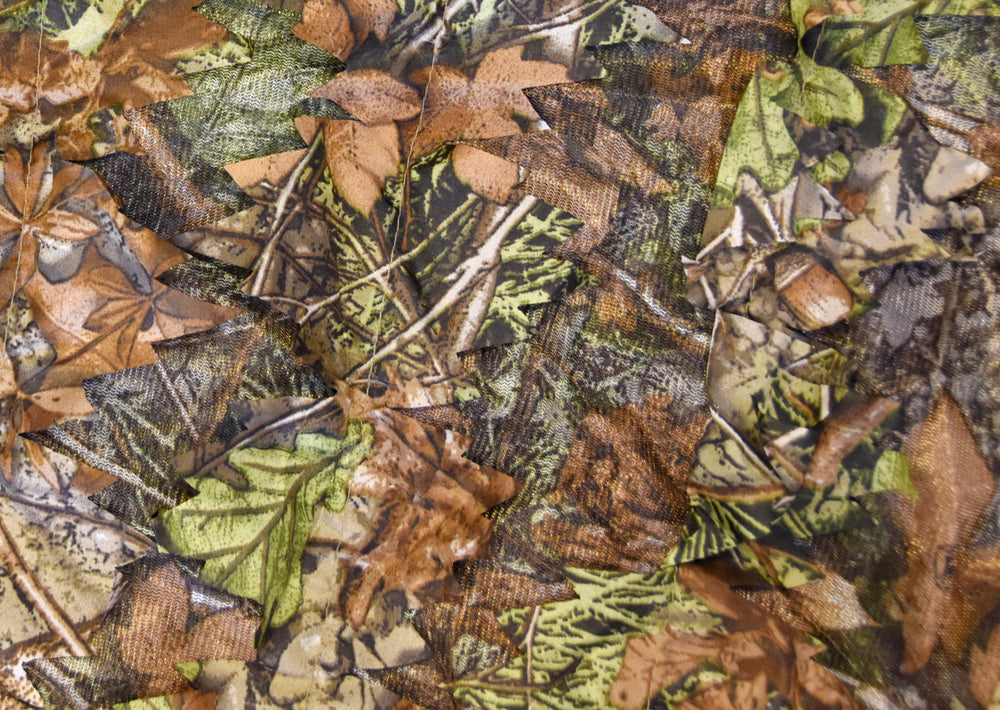 Quick use lightweight camouflage covers for wildlife photography, nature photography and surveillance