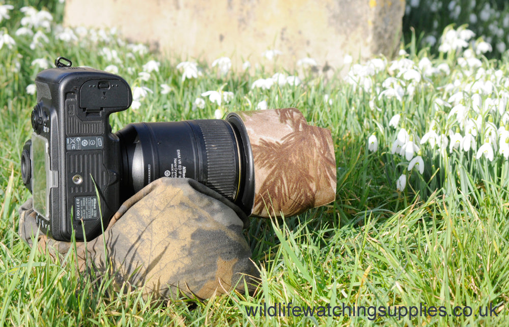 The Double bean bag has been designed to give extra support and better grip. Our camera bean bags have been made to last with extra strong thread and double stitching. We use a proofed brushed polycotton material which grips and moulds to the shape of your camera & lens and to where the camera bean bag is positioned whether it's a rock post or car door. We don't use nylon as it tends to be shiny and the camera & lens can easily slip off the bean bag.
