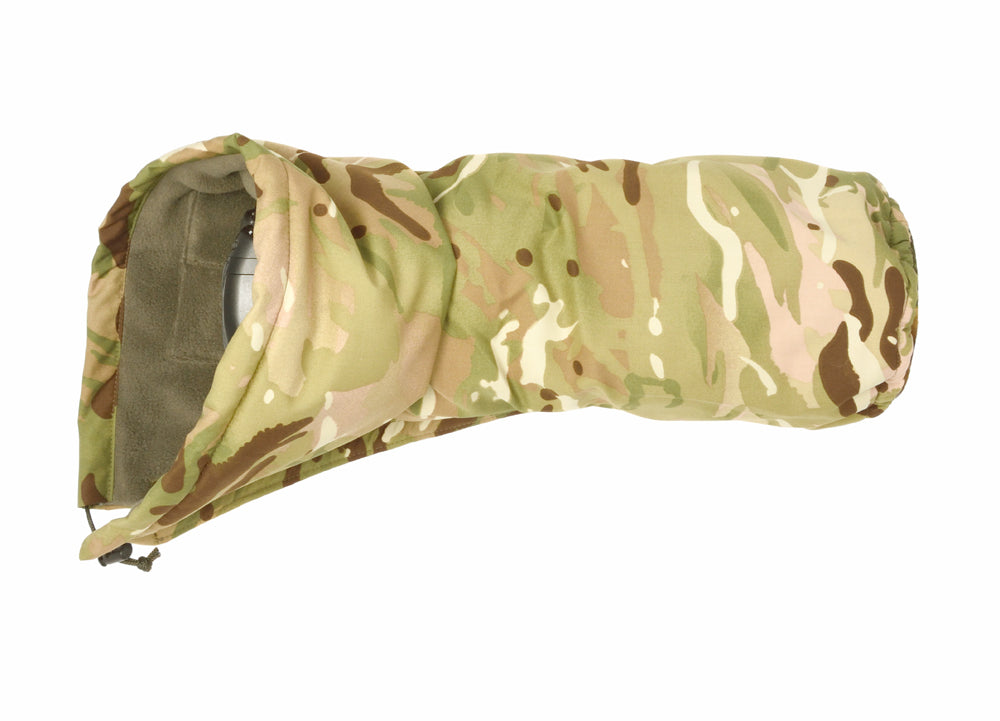 Waterproof and insulated camera covers, camera protection and Realtree camera camouflage, camera rain covers, dust and snow covers. Our 'Four Season' camera covers reduce battery drain & shutter sound. We first designed our heated camera covers for use by the British forces. The cover has four layers of technical fabrics including a fleece lining with a heat pack pocket, ideal for nature photography, wildlife photography and outdoor photography protecting your outdoor photography gear and long lenses.
