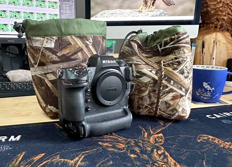 I have just got these Neoprene draw cord bags for my Z9's, they are perfect and will keep them nicely protected when not in use. I got them from the awesome Wildlife Watching Supplies   Kevin Keatley, I really do recommend them, and at a great price. Gary Jones, wildlife photography